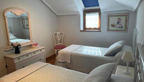 Camín de la plaza - Photo 3