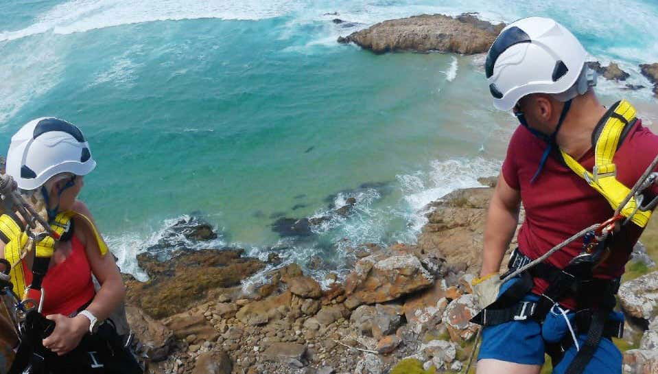 Discesa in corda doppia nella Riserva Naturale di Robberg