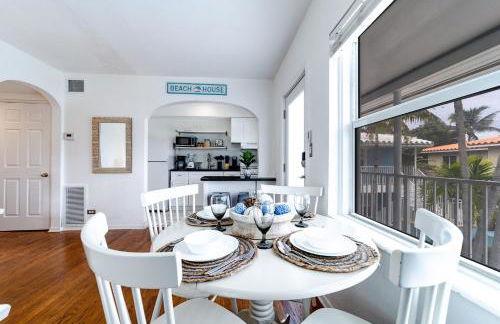 The Blue Parrot - Foto 95