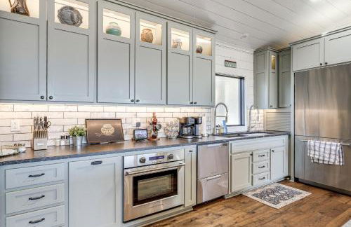 Scenic Overlook - Luxe Greers Ferry Hideaway! - Foto 9