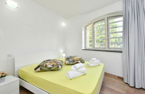 Amazing Home In Giungano - Photo 17