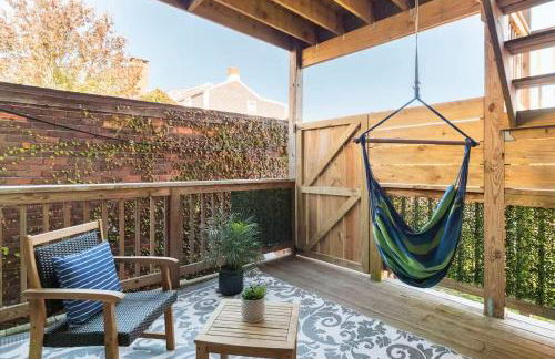 Jennifer's Modern Federal Hill Apt w Private Deck - Foto 21