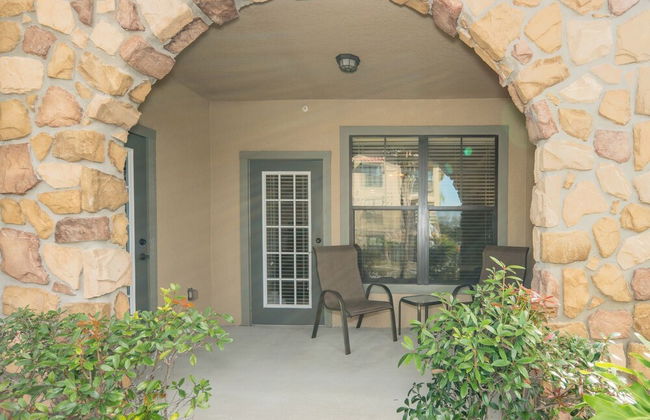 10 miles to Disney World, 2 pools, fitness room, WiFi, balcony, washer, dryer, kitchen - Foto 25