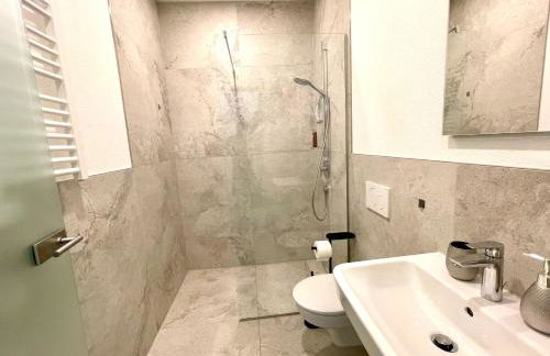 Black Forest Apartament Schlössle Goldstadt Pforzheim Schwarzwald - Foto 6