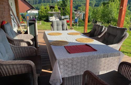 2 Zi Ferienwohnung mit schöner Aussicht und mit Balkon bis zu 5 Personen in Loßburg, Schwarzwald - Foto 15