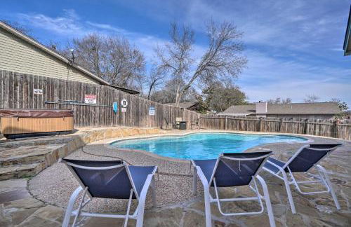 San Antonio Retreat with Fenced Pool, Near SeaWorld - Foto 25
