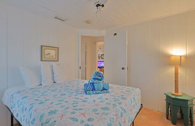 Siesta Key Island Rentals - Photo 73