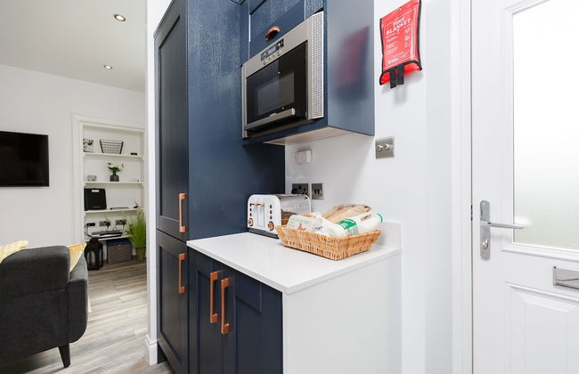 Dollar Apartments at 39 - Photo 14