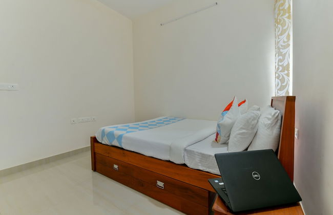OYO 18602 Home Spacious Stay Near Lulu Mall - Foto 3