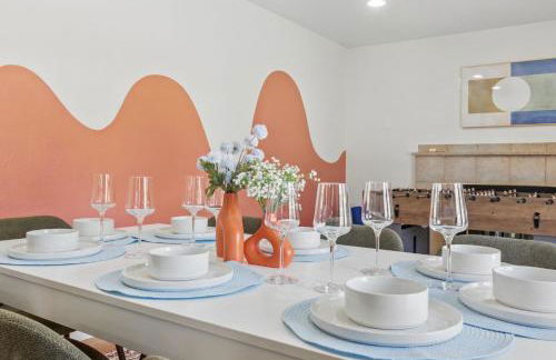 Spacious 4BD - Backyard BBQ, Fire Pit & Mini Golf - Foto 36