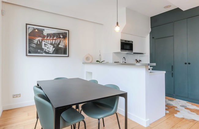 Newly Renovated Loft Bastille - Photo 20