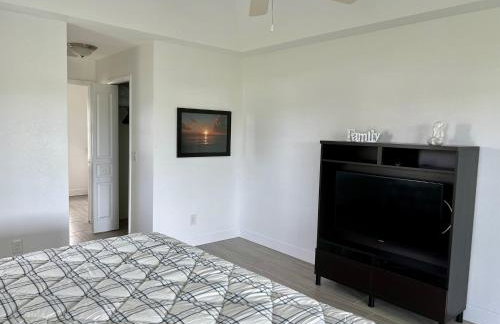 Paradise Home, Tranquil canal view 3-BDR in Golfers paradise - Foto 62