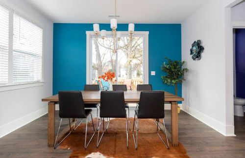 Birdsong Bungalow - Hot Tub, Game Room, Fire Pit - Foto 38