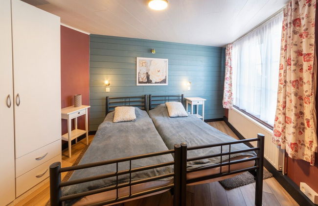 Charming Cottage Near Lake - Foto 9