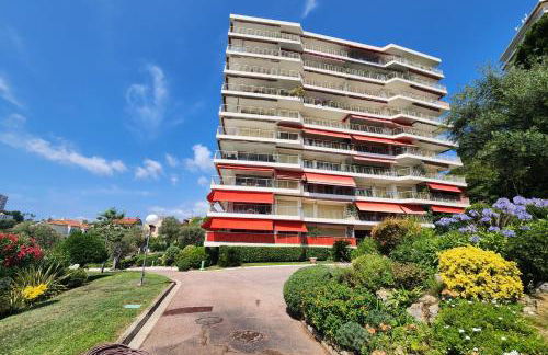 Stunning views large balcony apartment with pool - Foto 25