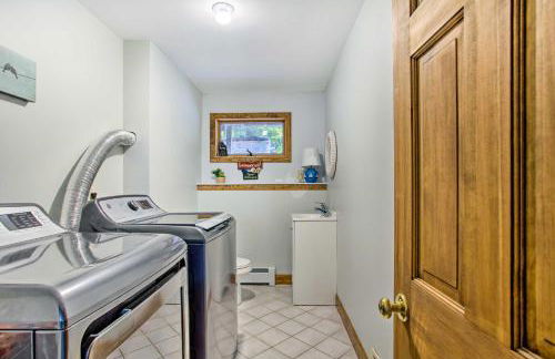 Pet-Friendly Gilford Home 3 Mi to Gunstock and Lake - Foto 35