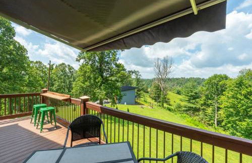 Funtastic Retreat! PS5, View, Goats, Hot Tub, Karaoke - Foto 43