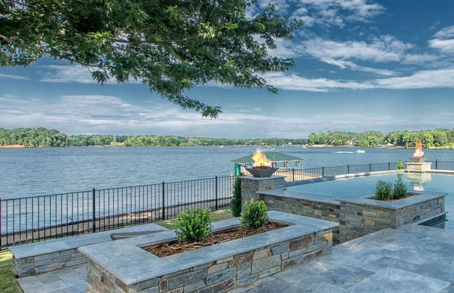 Azalea Retreat by Avantstay Sleeps 34 & Pool - Foto 44