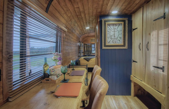 American Airstream - Blossom Farm - Tiers Cross - Foto 16