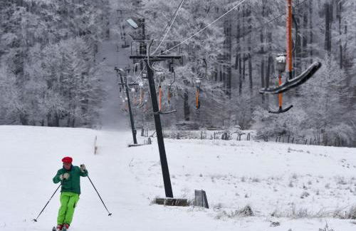 Monteurswohnung Kassel Ferienwohnung Parkplatz Küche 1- 4 Personen EG Modern - Foto 19