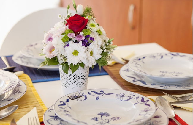 A1 - apt w. Terrace, Just 3 min Walk to the Beach - Foto 6