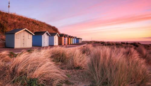 Lovely 5 Berth Bungalow At Waterside Village Park In Corton Ref 14006W - Foto 4