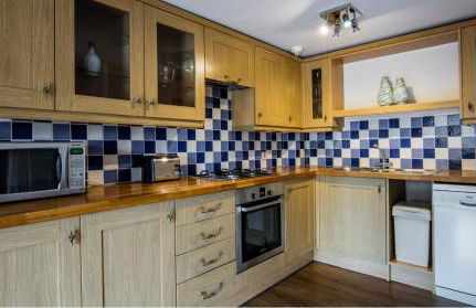 Yewfield Self Catering Apartments - Foto 28