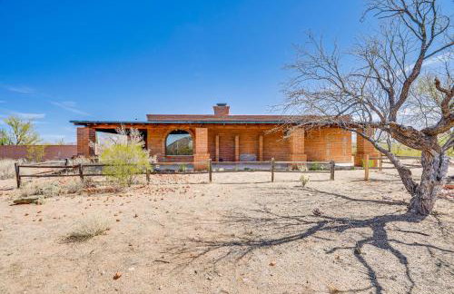 10-Acre Desert Oasis with Expansive Patio in Tucson! - Foto 28