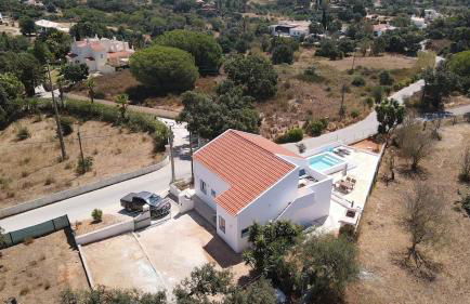 Boutique holiday home "Casa da vida doce" I Private, quiet & stylish I Pool, garden, sea view I For families, friends & couples - Foto 10