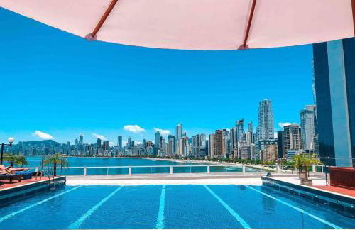 Piscina a beira-mar, tranquilidade e qualidade no melhor de BC - Foto 19