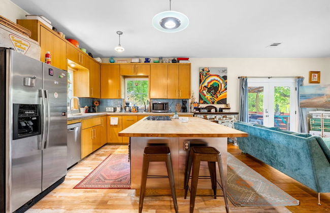 Eclectic 3 Bedroom Block From South Congress! - Foto 11