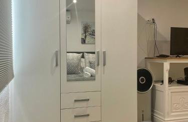 Bayview Apartment 213 - Photo 11