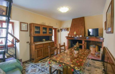 Nice Home In Azzano With Wifi - Foto 20