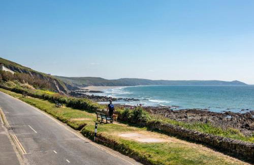 Drake Cottage with Hot tub - Photo 35