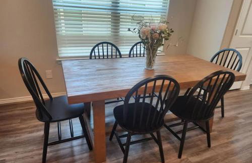 Spacious Retreat 5 Min from Lake Conroe - Foto 6