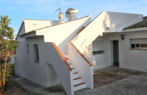 Elegant Villa in Benicarló with Private Pool - Photo 5