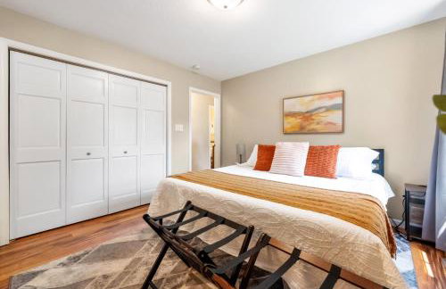 King Suite 2 Full Baths Stocked Kitchen - Foto 2