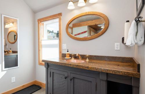 Last Best Loft - A cozy loft cabin stunning views - Foto 18