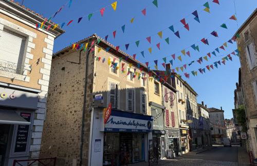 Le Caprice garden, river and chateau - Foto 30