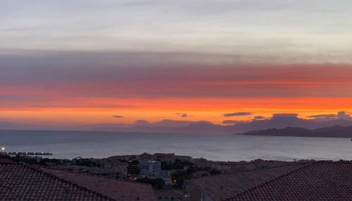 T2 clim 54m2, 17m2 de terrasse très belle vue mer - Foto 3