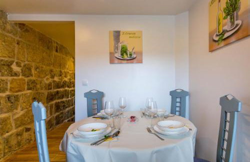 Holiday House Antique - Photo 26