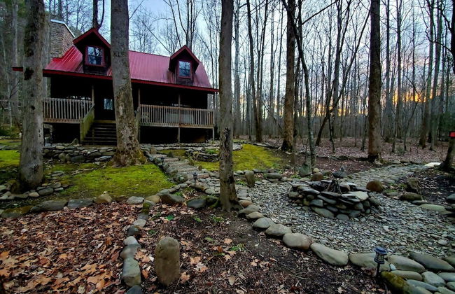 Elk Run On Cosby Creek - 2 Bedrooms, 2 Baths, Sleeps 7 Cabin by RedAwning - Foto 32