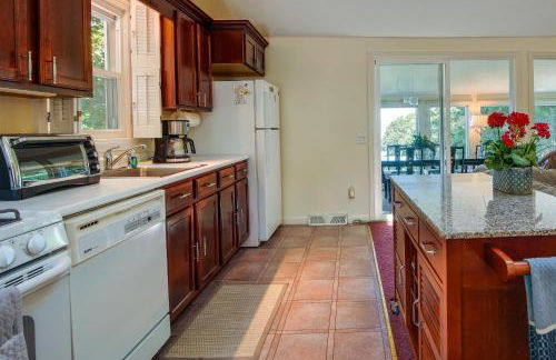 Bayfront Plymouth Gem with Sunroom, Steps to Shore! - Photo 12