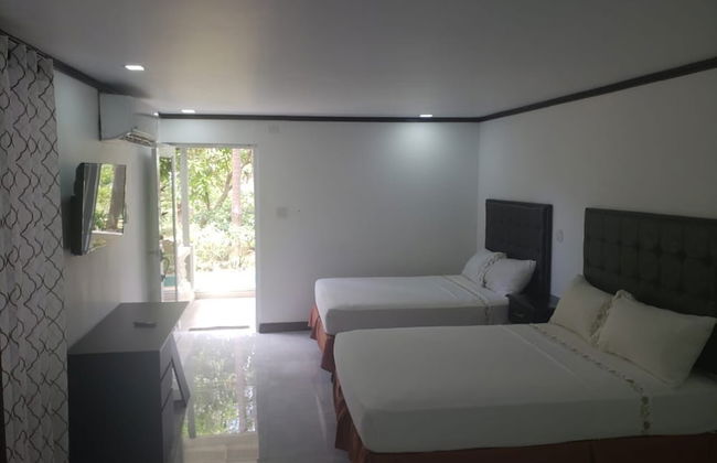 Sand and Blue Seas - Photo 20