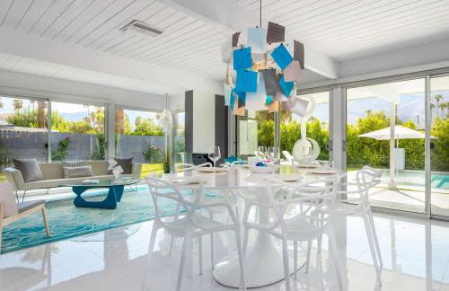 As seen on HGTV Desert Flippers The Pink Door - Foto 15