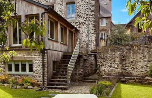 H2 Maison au pied du Château - Foto 8