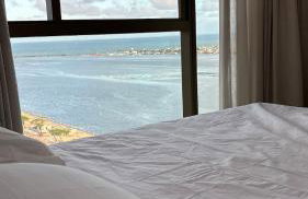 Apartamento de Luxo com vista para o Mar no Parque do Cais - Foto 13