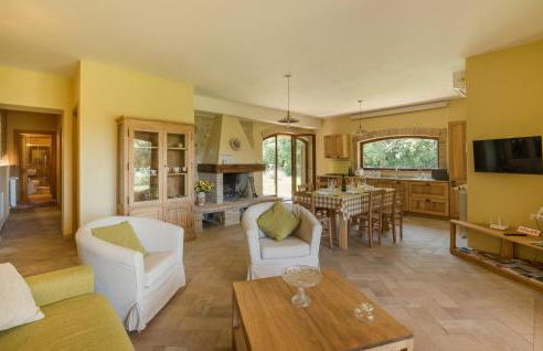 Cozy Apartment In Avigliano Umbro - Foto 3