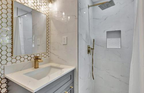 Sunshine Villa - with Private Pool - Foto 20