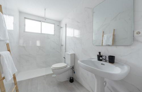 Apartamento espacioso vistas al mar - Photo 8